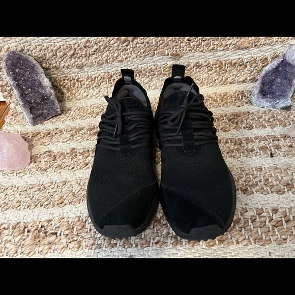 Lane Eight Trainer AD 1 - Picture 8 of 8